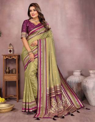 Green handloom kalamkari silk blend saree with zari woven work 1