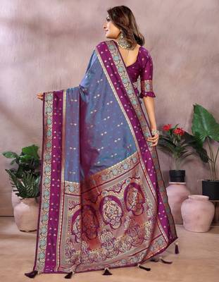 Light purple handloom kalamkari silk blend saree with zari woven work 4