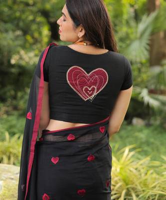 Dilbaru red heart embroidery cotton saree with blouse 4