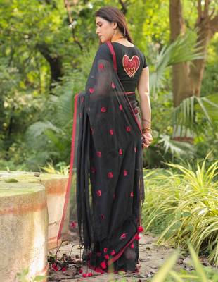 Dilbaru red heart embroidery cotton saree with blouse 5