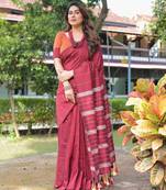 Durga red cototn saree with blouse