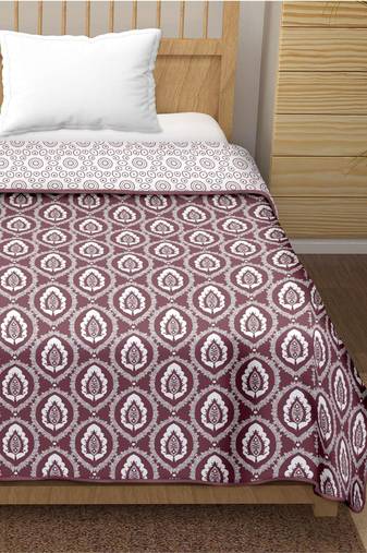 Jinita reversible cotton dohar (maroon)  - double
