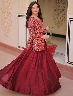 maroon silk zari weaving bridesmaids lehenga with jacket 7