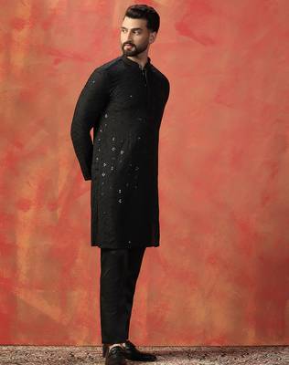 Black sequins kurta pyjama set    party wear indian ethnic outfit for men 3