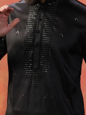 Black embroidered kurta pant set     formal indian outfit for weddings 5