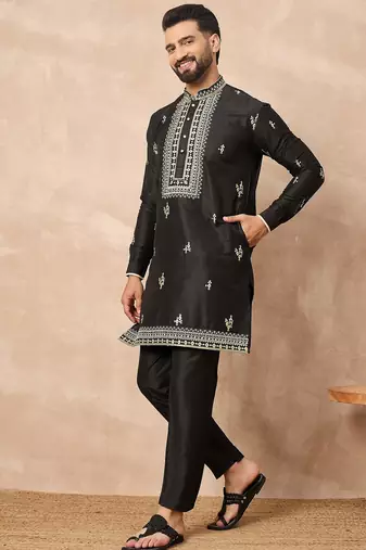 Black embroidered kurta pant set     indian festive wear with elegant detailing