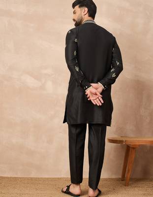 Black embroidered kurta pant set     indian festive wear with elegant detailing 4