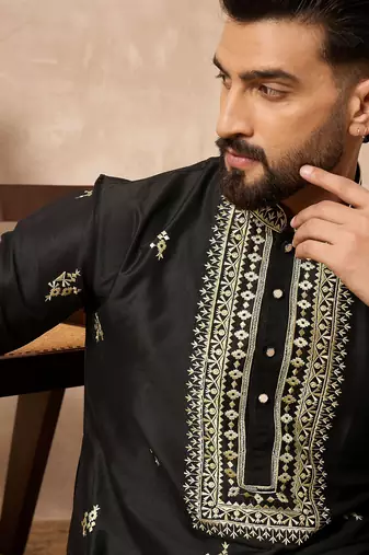 Black embroidered kurta pant set     indian festive wear with elegant detailing