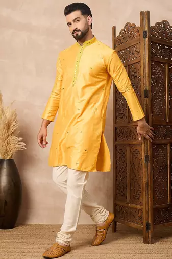 Yellow abstract printed kurta pant set     stylish indian ethnic wear for men
