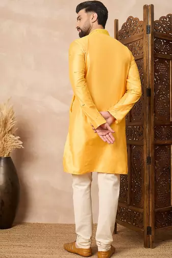 Yellow abstract printed kurta pant set     stylish indian ethnic wear for men