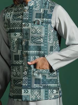 Green kurta jacket pyjama set with ethnic motifs print     royal indian traditional wear 5