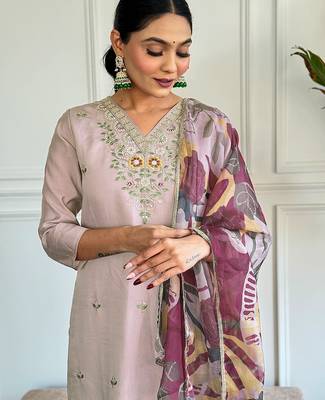 Women's beige chanderi with cotton lining embroidered straight kurta with chanderi pant and taby printed dupatta sets 4