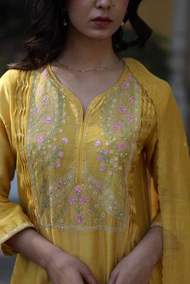 Mustard half lily yoke suit set 4