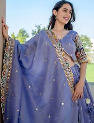 lavender silk sequins embroidered lehenga set choli with dupatta with dupatta 6