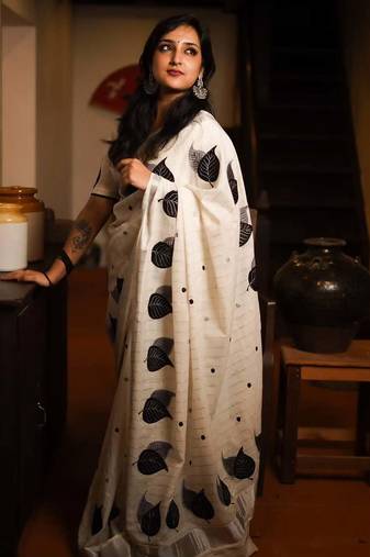 Black linen zari with digital saree with blouse