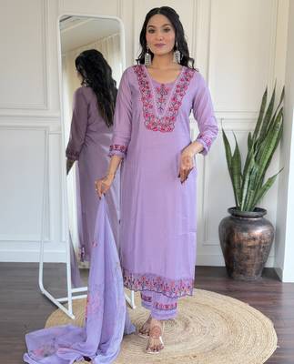 Women's levender viscose embroidered straight kurta with viscose pant and taby printed dupatta sets 3