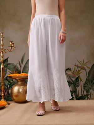Hand embroidered white georgette lucknowi chikankari palazzo 1
