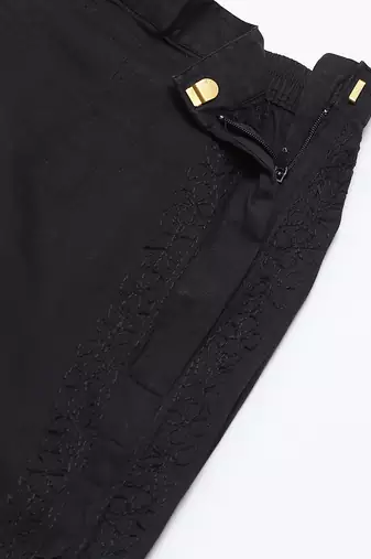Hand embroidered black cotton lucknowi chikankari trouser