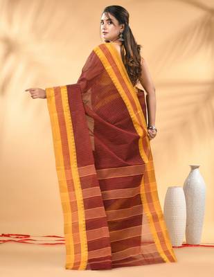 Maroon bengal tant pure cotton saree with yellow border 3