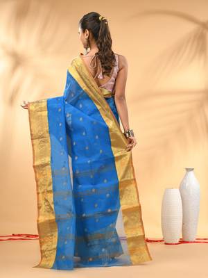 Sky blue tant pure cotton saree with zari border 3
