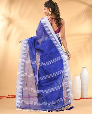 Blue and white tissue saree with woven geometric border 3