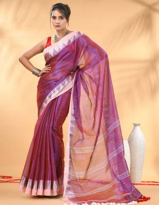 Magenta and white tissue saree with woven geometric border 1