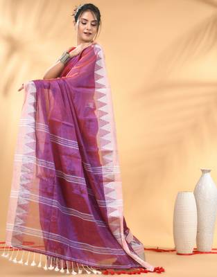 Magenta and white tissue saree with woven geometric border 2