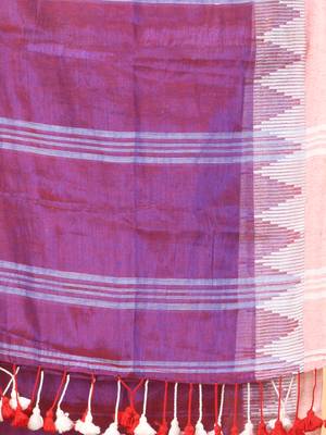 Magenta and white tissue saree with woven geometric border 4