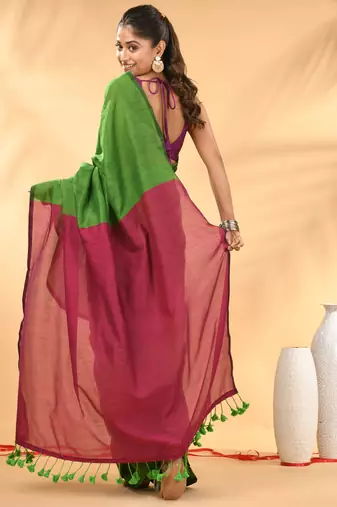 Green and magenta cotton handspun saree with tassel detailing