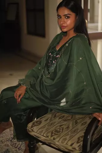 Bottle green glass beaded suit set