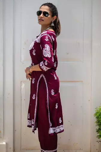 Chikankari cotton embroidered kurta set