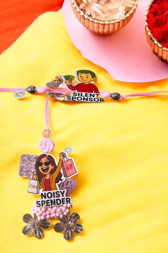 Rakhi for shopping queen – stylish and fun rakhi for your fashion-forward
brother or bhabhi