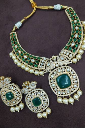 Traditional green kundan pearl choker necklace set for women