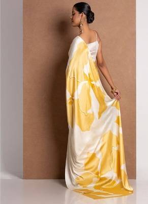Yellow crepe digital printed saree with blouse 3