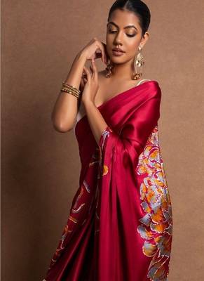 Red crepe digital printed saree with blouse 2