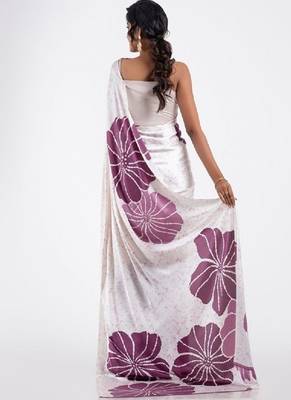 Purple crepe digital printed saree with blouse 2