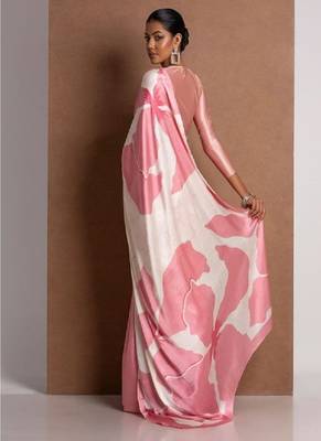 Pink crepe digital printed saree with blouse 2