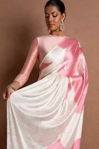 Pink crepe digital printed saree with blouse