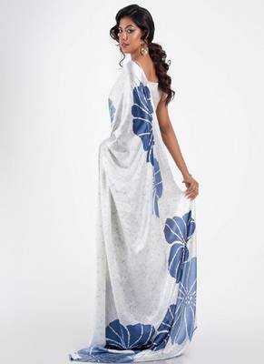 Navyblue crepe digital printed saree with blouse 2