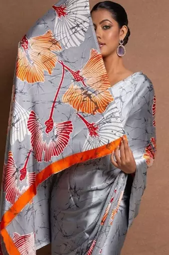 Grey crepe digital printed saree with blouse