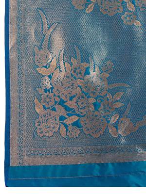 blue kanjivaram silk blend two-tone zari weaving saree 5