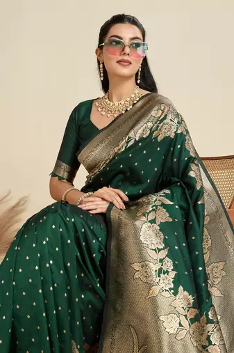 Dark Green Kanjivaram silk blend Two-Tone Zari Weaving Saree 