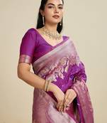 Purple Kanjivaram silk blend Two-Tone Zari Weaving Saree 