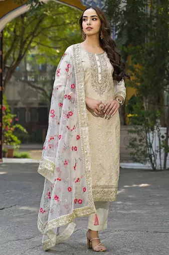 Women off white silk blend solid embroidered straight kurta trousers with dupatta
