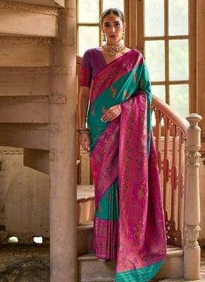 Emerald Banarasi silk blend Contrast Copper Zari Weaving Saree  2