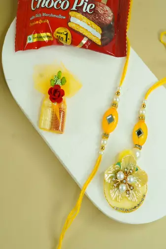 Bhaiya bhabhi rakhi combo with bhabhi gift