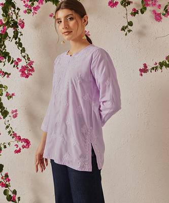Hand embroidered lavender cotton lucknowi chikankari short kurti 3