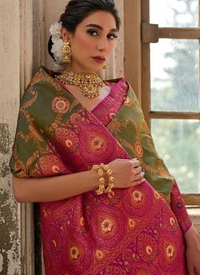 Dark Olive Banarasi silk blend Contrast Zari Weaving Saree  1