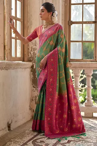Green Banarasi silk blend Contrast Zari Weaving Saree 