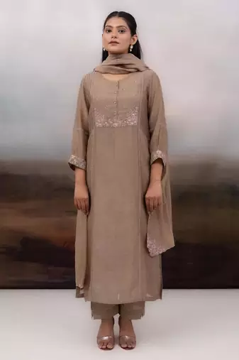 Chiku beaded bageecha suit set